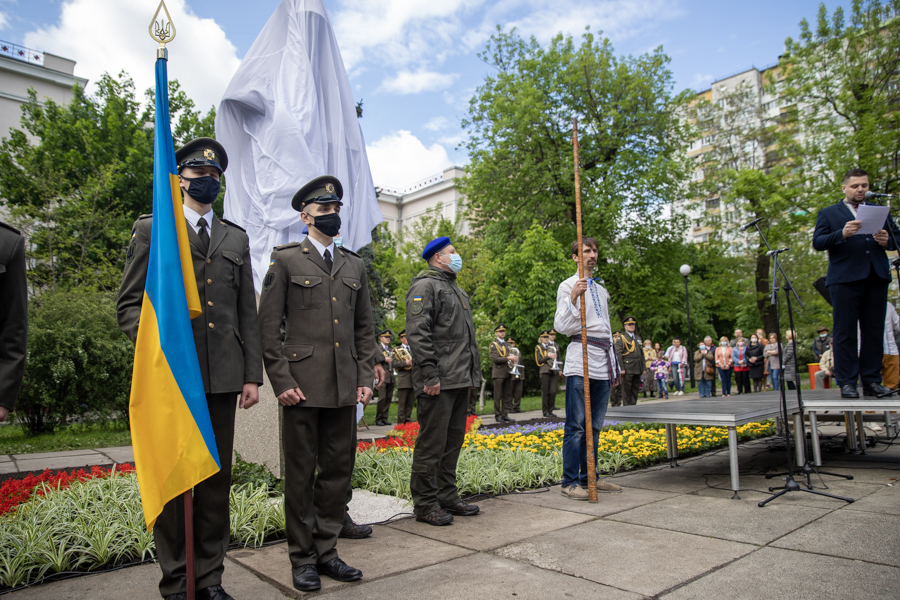 Торжества на открытии памятника